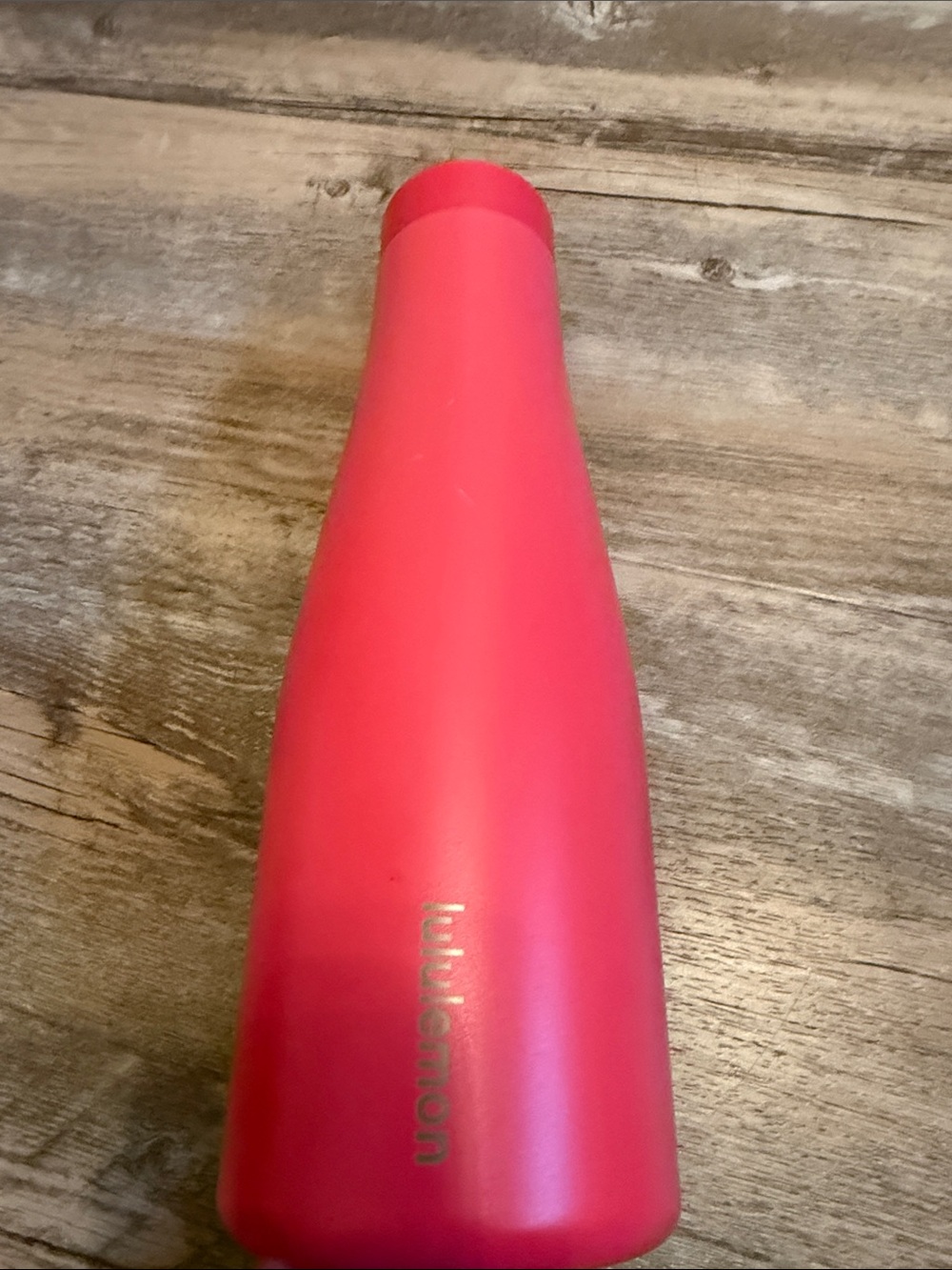 Lulu lemon water bottle